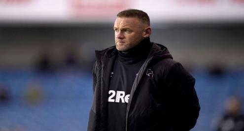 روني يعود للتدريب من بوابة أحد فرق "تشامبيونشيب"